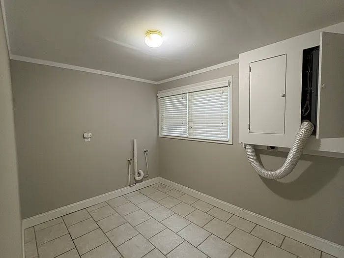 42 Greene Dr — Photo 20