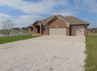 9007 W Lakeside Ln, Springfield, MO 65802