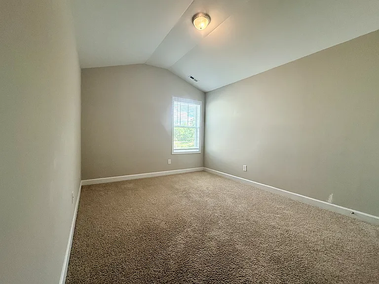 1744 Stackhouse Dr — Photo 18