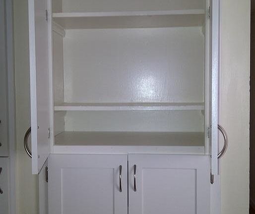 4th image of 402 N Fair Oaks Ave #12