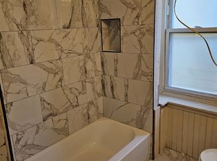 3750 Manayunk Ave, Philadelphia, PA 19128