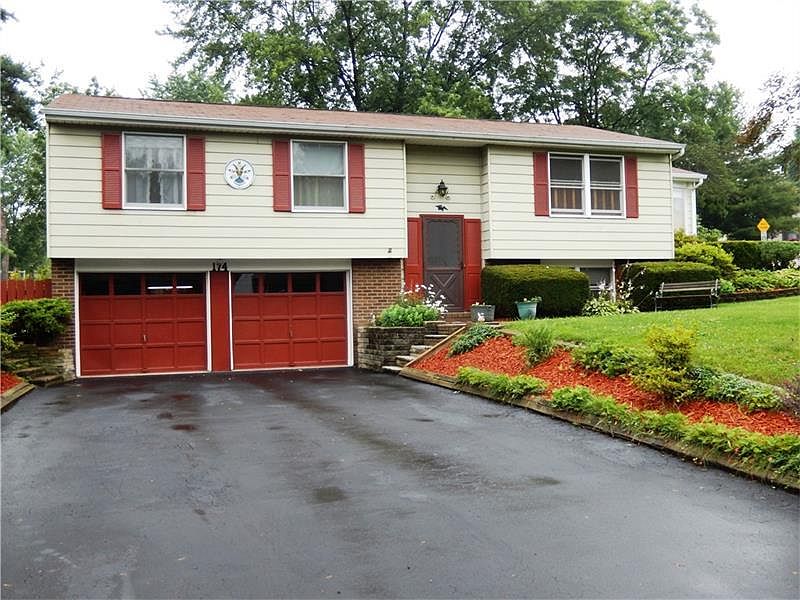 1st image of 174 Pinehurst Dr
