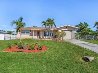 923 SE 18th St, Cape Coral, FL 33990