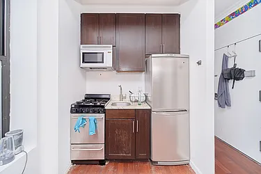 Rented by Living New York