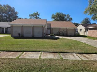 305 Westminster Dr, Slidell, LA 70460