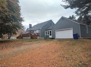 3202 Brady Lake Rd, Ravenna, OH 44266