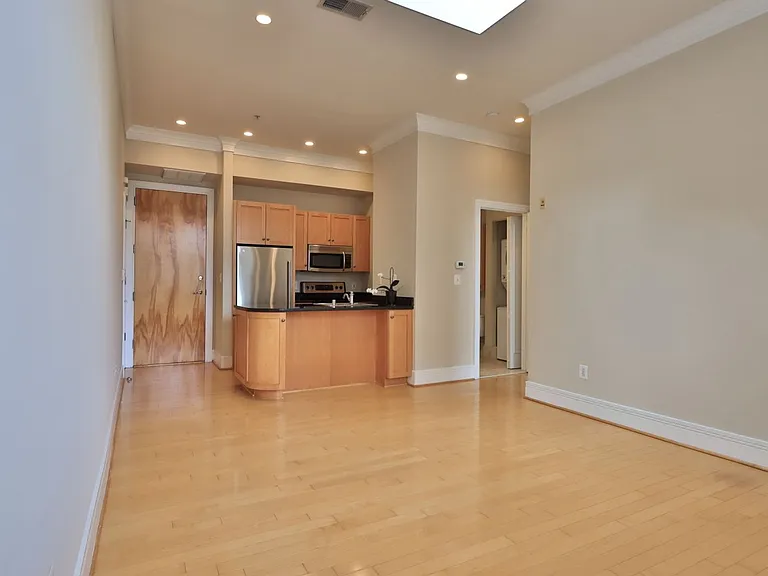 1515 O St NW — Photo 38