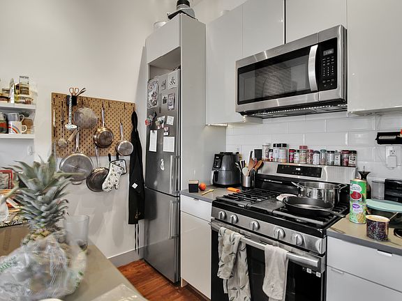 5th image of 1308 Pacific St Floor 4