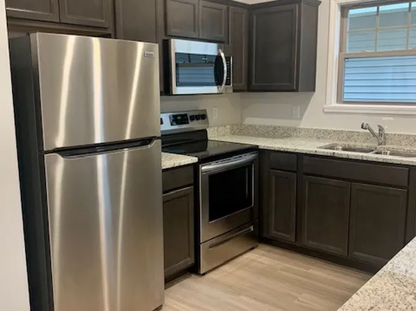 Nile Ridge Townhomes, 980 W 17th St #606, Bloomington, IN 47404