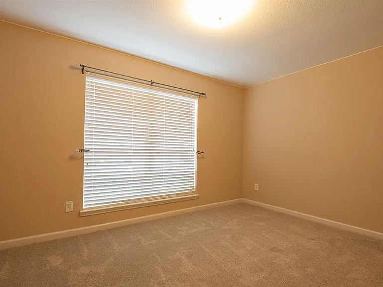 9908 Laurel Cherry Dr — Photo 12