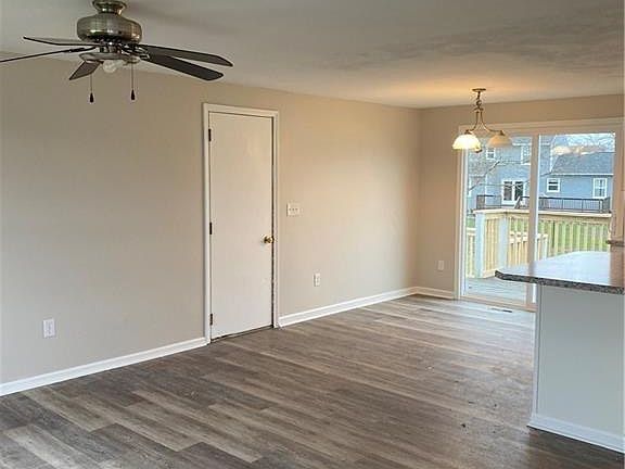 5th image of 8521 Grandview Dr