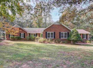 720 Burg Rd, Locust Grove, GA 30248
