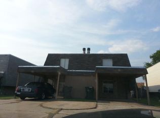 127 Crystal Cir, Norman, OK 73069