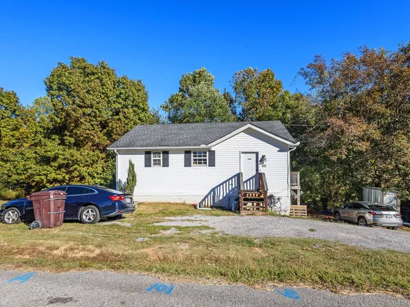 101 Mars Ct, Ashland City, TN 37015