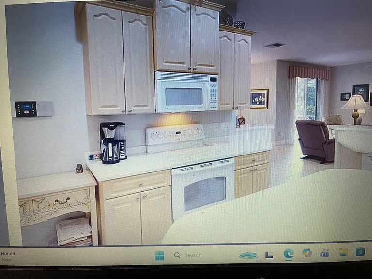 6908 Grand Cypress Blvd — Photo 8