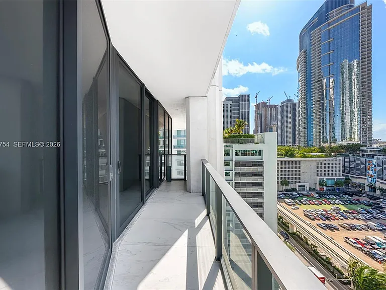 1000 Biscayne Blvd #1201 — Photo 33
