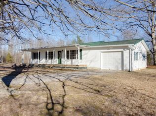 957 Campbell Rd, Smithville, TN 37166