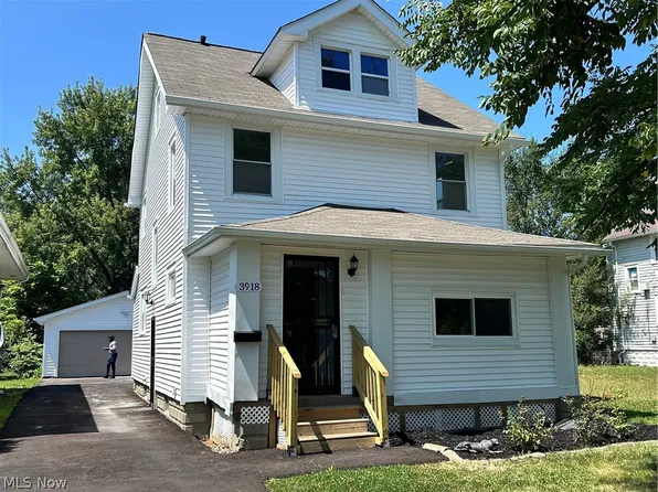 3918 Martin Luther King Jr Dr, Cleveland, OH 44105