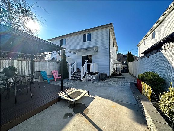 2nd image of 273 Osgood Ave