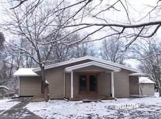 1165 E Telegraph Hill Rd, Madison, IN 47250