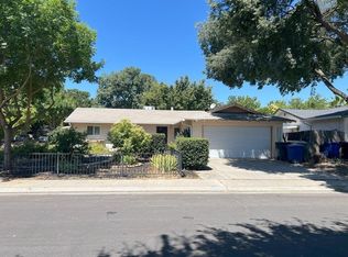 1801 Manzanita Dr, Modesto, CA