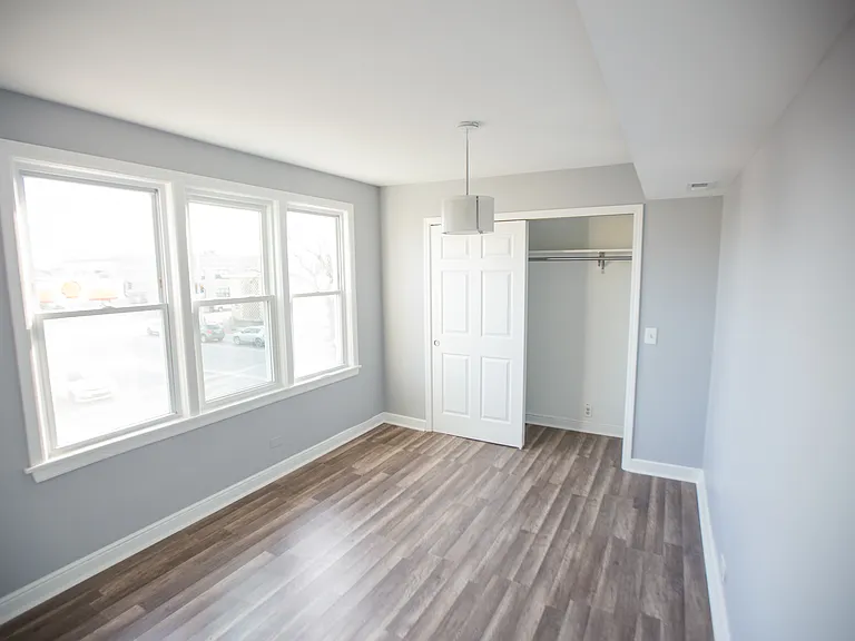 2533 Ridgeland Ave #2 — Photo 9