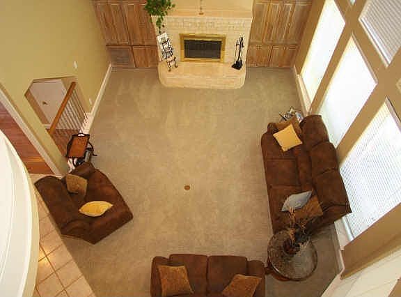 4th image of 2201 Stanford Ct