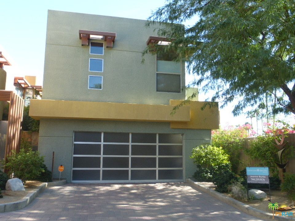 2nd image of 2040 Tangerine Ct