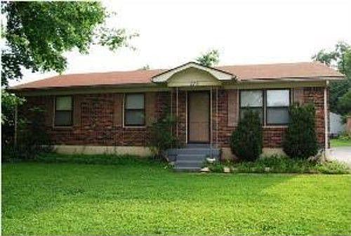 1st image of 273 Circle Dr