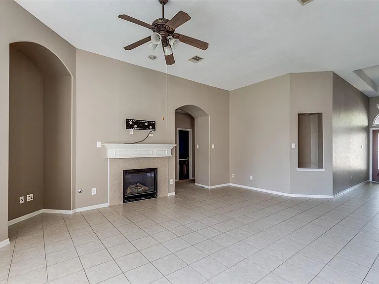 24915 Garnet Shadow Ln — Photo 12