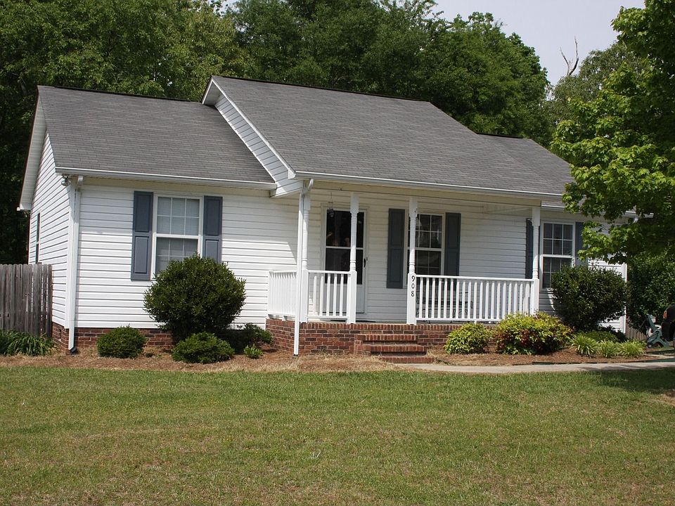 Front Exterior View