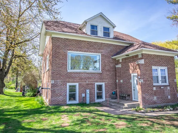 5291 Deer ROAD, Hartford, WI 53027