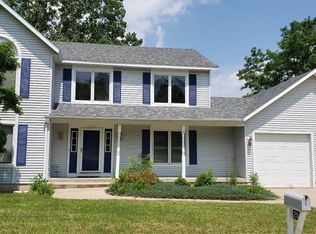 2044 Golfview Cir, Centerville, IA 52544