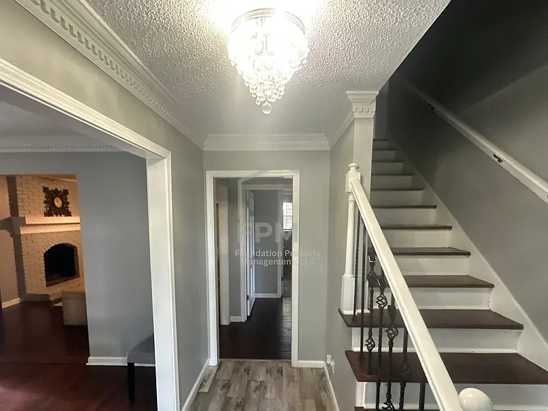 6236 Haddington Dr — Photo 11