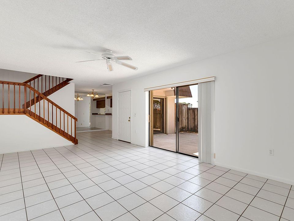 1st image of 2308 23rd Court #48d