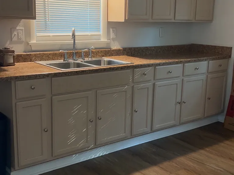 7312 Lora Dr — Photo 3