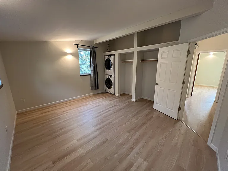 233 NW Byrkett Pl — Photo 12