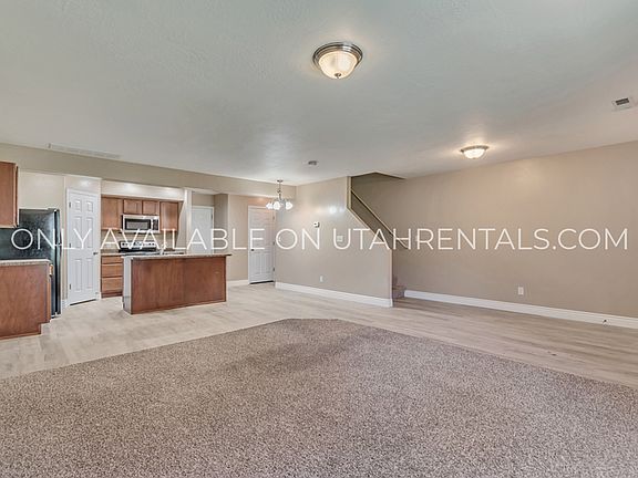 4th image of 1234 Cattail Dr