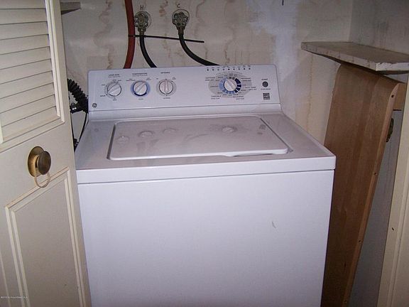 4th image of 35B Cambridge Ct #100B