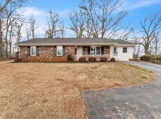 108 Briarcliff Rd, Duncan, SC 29334