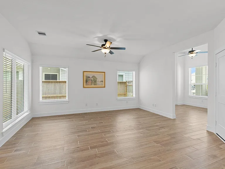 10031 Crescendo Way — Photo 7