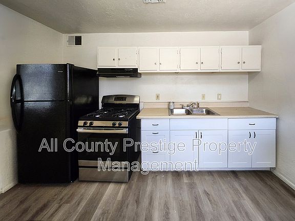 4th image of 1915 E Osborn Rd APT 2