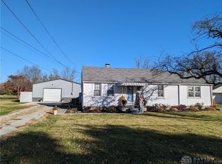 2662 Broadview Dr, Springfield, OH 45505