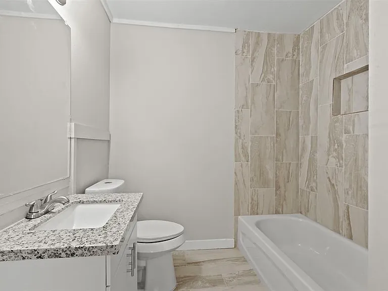 8186 Record St — Photo 12