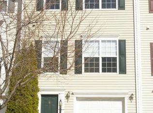 6173 Newton Ln, Bealeton, VA 22712