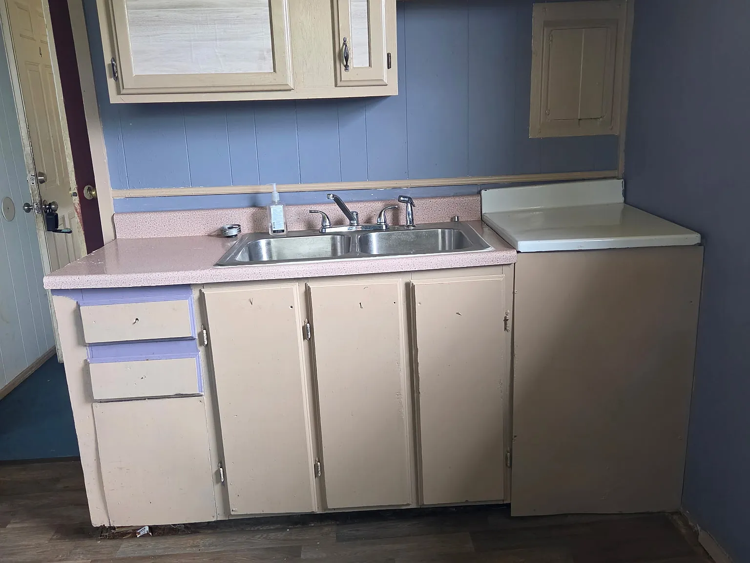 1 bed, $400 — Photo 3