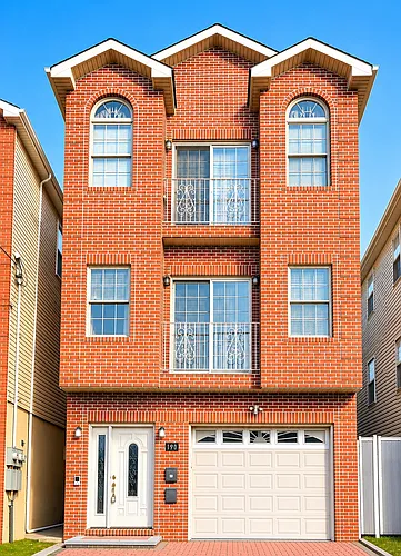 190 Arlington Ave #1 Photo 1