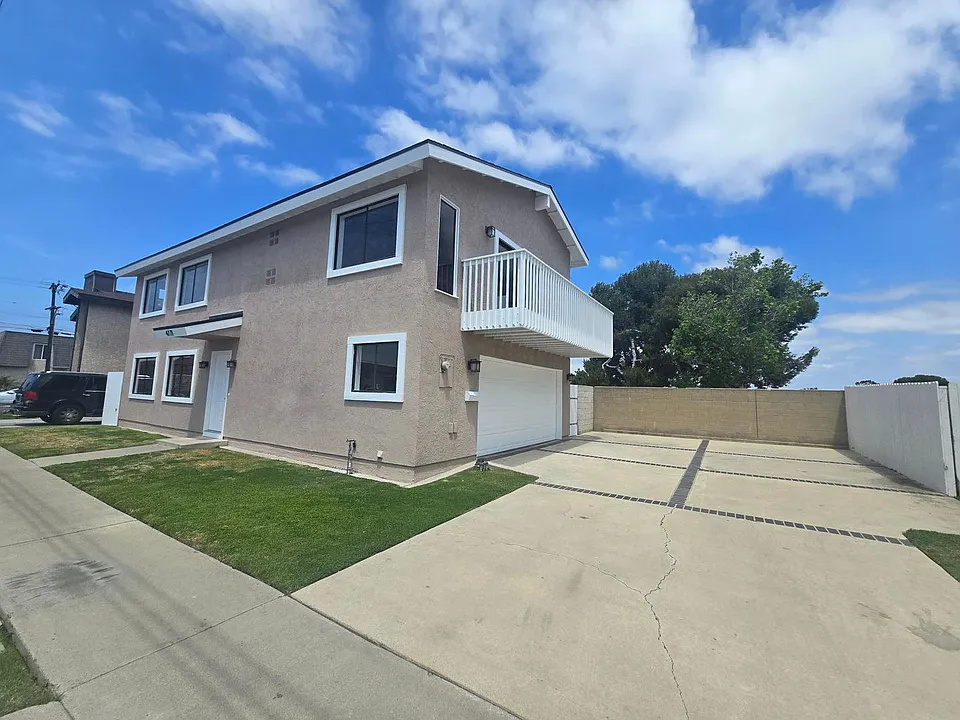 4771 Pearce Dr