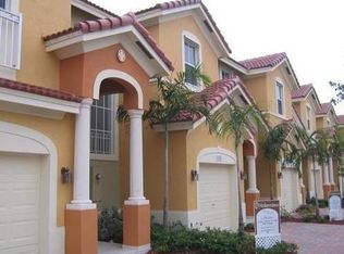 16642 SW 83rd Ln, Miami, FL 33193