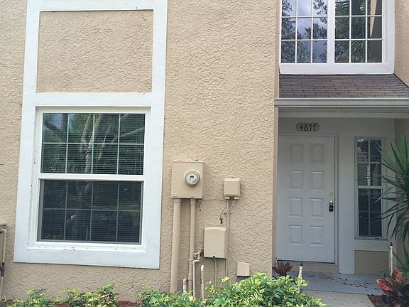 3rd image of 4677 Tudor Ln